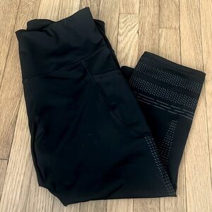 Champion black cropped yoga pants Women’s XL